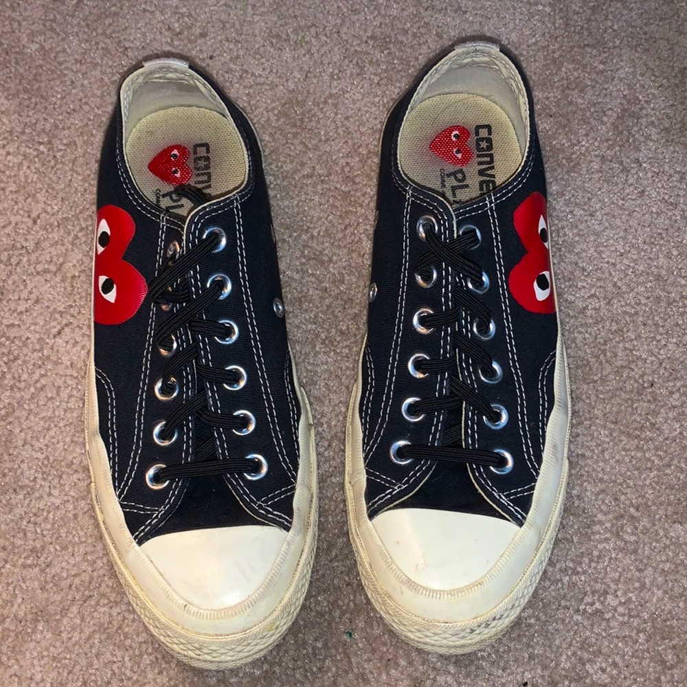 Converse play Comme dos Garçon shoes!! Size women’s 8!!